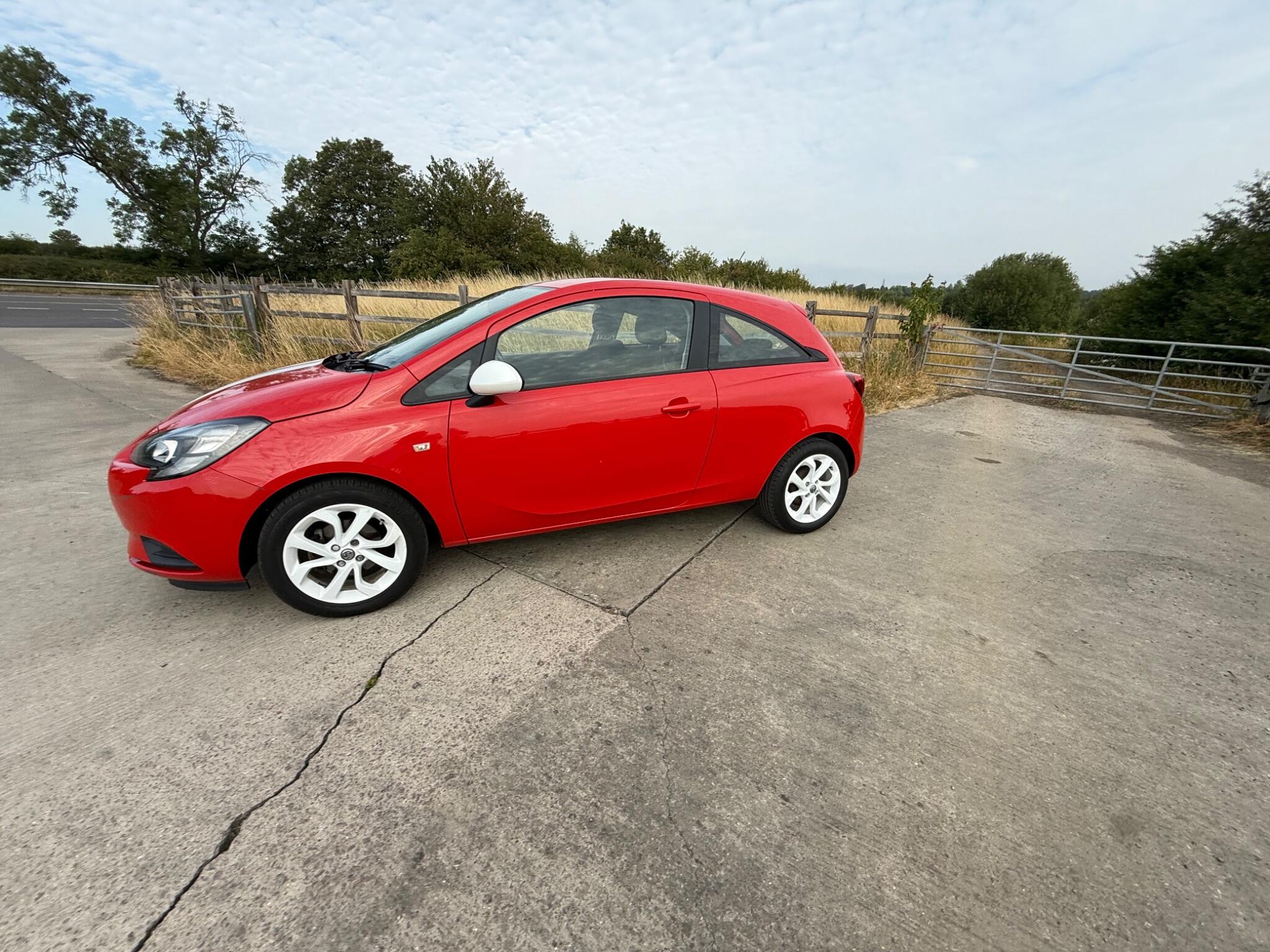 Vauxhall Corsa 1.2i Sting Euro 6 3dr — photo 38 of 68